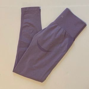 NVGTN Lilac Contour Seamless Leggings Medium